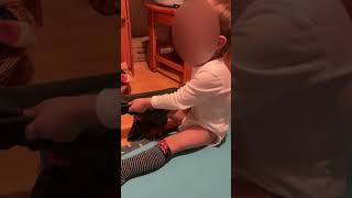 2026年2月1日 一人でズボンを履く2歳9ヶ月のクォーター孫ちゃん#shorts#germany #quarter#grandson # trousers