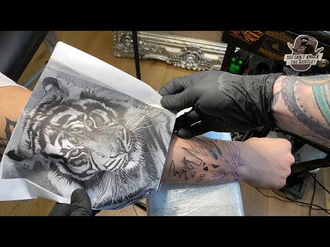 Tattoo uploaded by José Donvito Dientes de sable inked tigertattoo art nature animals tigerbeer photography tigershroff love wildlife tigereye tattoos ink tigereyes tigershark tigerpride animal bigcats tigerstyle tiger