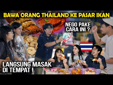 FIRST TIME THAI PEOPLE GO TO INDONESIAN FISH MARKET!