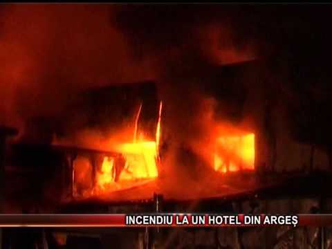 Incendiu la un hotel din Argeș