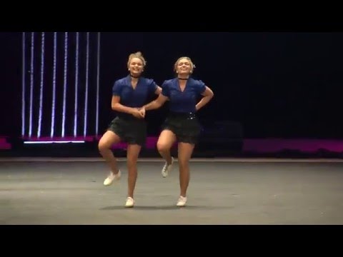 Lauren and Kaylee Thomas - Traditional Duo/Duet - 2016 CCA Showdown