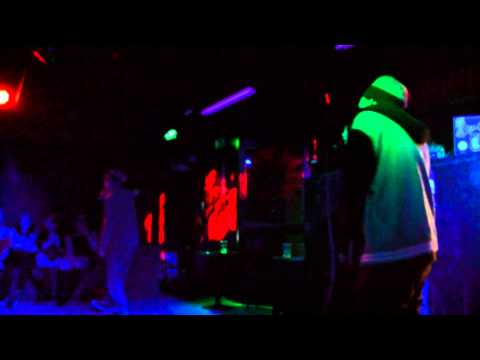 Läskit Lokit - Kotiviiniriimit f. Kosola @ Jampan Jamit