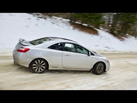 What Makes This Honda Civic Si Handle like a Race Car?