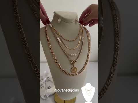✨ Um mix de colares para deixar qualquer look ainda mais poderoso! 💎