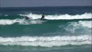 preview picture of video 'SURF TRAINING SCHOOL - ESCOLA de SURF - 19 e 20 Fevereiro 2012 - Surf Trip - Peniche'