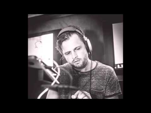 Canada | IGO - J'va Vendre En Esti