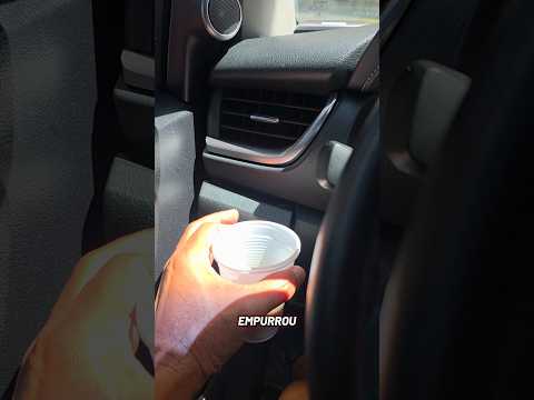 ☕🚙 Cafezinho em Maracaçumé, Maranhão.Pequenos detalhes fazem toda a diferença. O porta-copos!