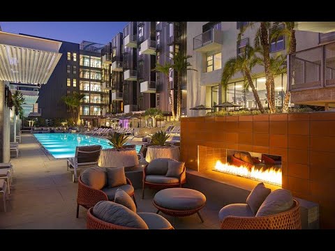 Kapi Apartment Tour: AVA Hollywood, CA. Los Angeles Off-Campus Housing