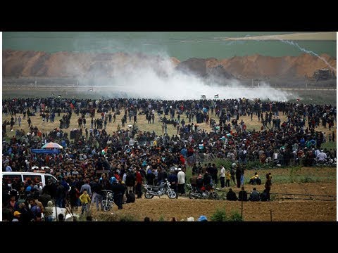Two Gazans killed as protest begins on Israeli border, Palestinians say