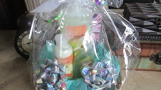 Making Baskets for Avon Events