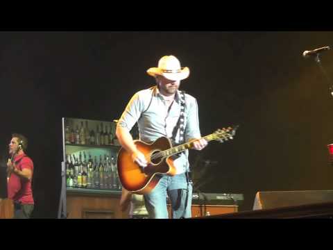 Toby Keith:  George Jones tribute @ Stagecoach April 26 2013