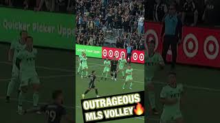 Dénis Bouanga scores an OUTRAGEOUS volley 🔥👀🍿#shorts #MLS #LAFC #DenisBouanga