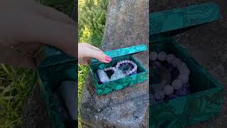 Malachitová skříňka