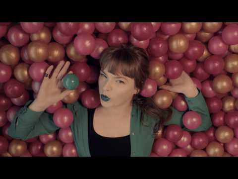 NORA MAZU - TENNIS IM KOPF