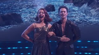 Alyson Hannigan - Dancing with the Stars Performances