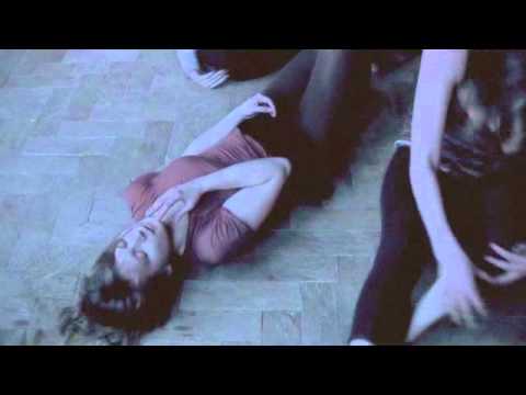 Taneční představení Toužím po tichém dešti