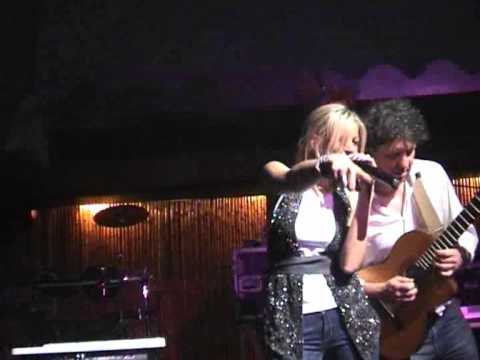 Lenzi, Soriani & Mora Ft. Francesca St. Martin - Don't Stop.mpg