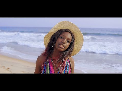 Mami La Star - Carolina (Official Music Video)