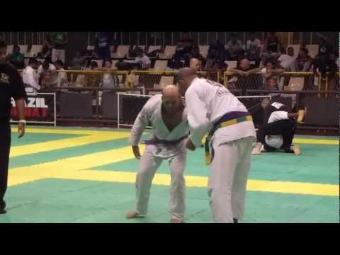 International Masters and Seniors 2012 - Purple Senior 1 - Super-Heavy - FINALS (Jason Bell)