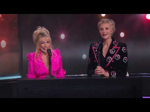Dolly Parton Pet Gala 2026 - Watch Free Celebrity Pet Event Highlights