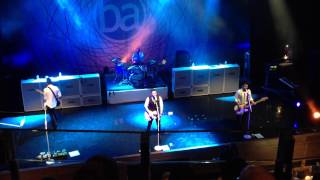 Boyce Avenue - Speed Limit [ Live in London ]