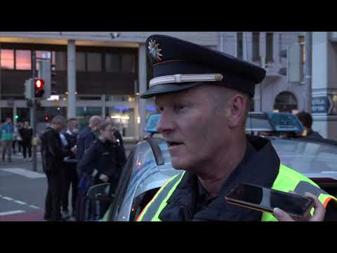 Ladendiebstahl am Augsburger Königsplatz eskaliert - Polizei muss von Schusswaffe Gebrauch machen