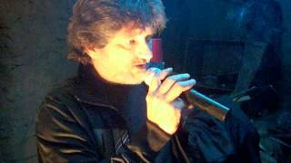 Thierry chante La guitare fait mal Johnny Hallyday