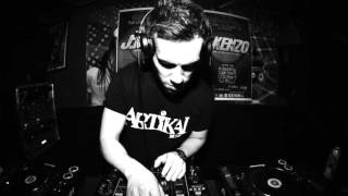 J:Kenzo ft. Collinjah - 'Straight Defeat'
