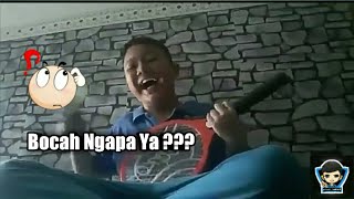 Download lagu Virall!!  Bocah Mainan Raket Nyamuk Hingga Terbahak - bahak mp3