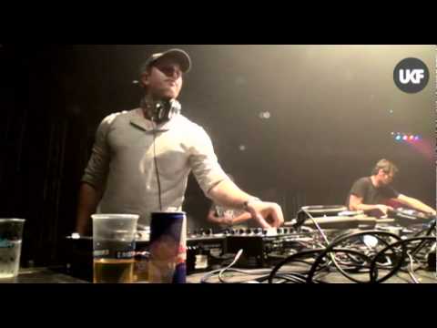 UKF vs RAMPAGE @ Lotto Arena Antwerp: Emalkay feat Quest One MC