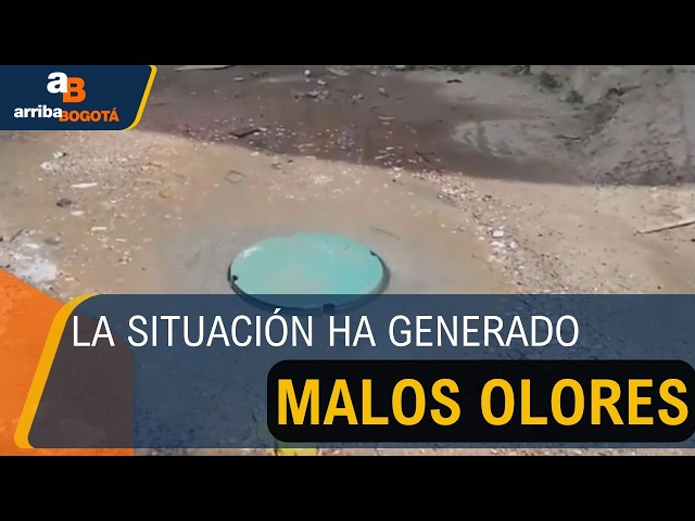 Aguas negras tienen en alerta al barrio El Triunfo, en Bosa, desde hace 15 días