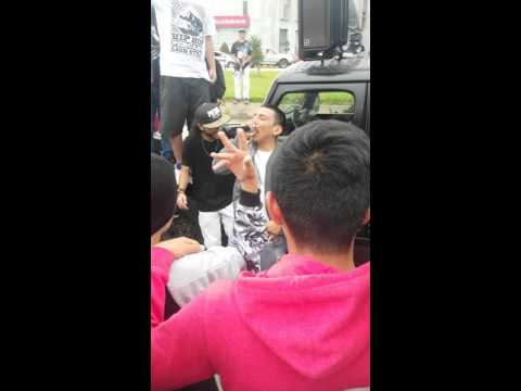 Fox vs Anonimo - Afuera de la redbull 2015