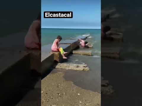 Caídas discernidas. Caídas graciosas golpes divertidos y graciosos.#caída #humor #risas #lol #viral