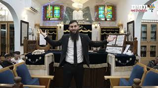 סוף השיעור הייתה שמחה גדולה שהובילה לריקודים - הרב גבע בן ששון (ארגון ענפים) - התמונה מוצגת ישירות מתוך אתר האינטרנט יוטיוב. זכויות היוצרים בתמונה שייכות ליוצרה. קישור קרדיט למקור התוכן נמצא בתוך דף הסרטון