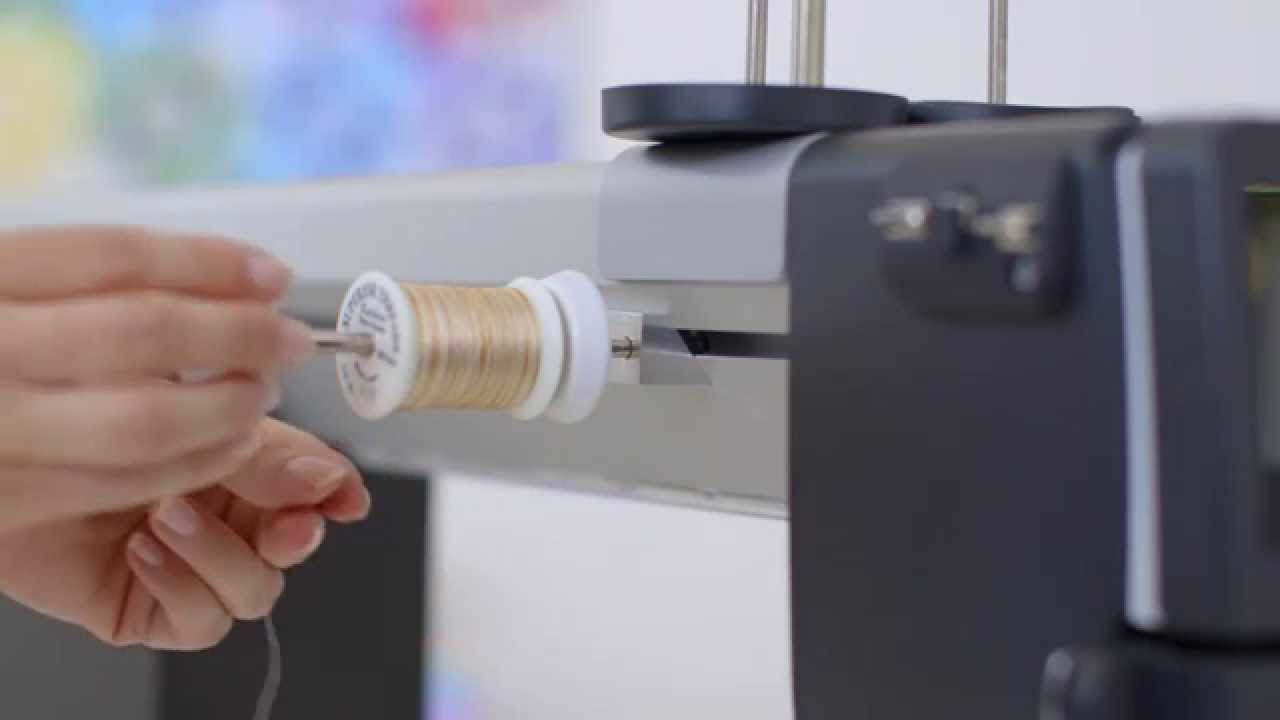 Longarm Quilting Machines BERNINA Q Series Sit Down BERNINA