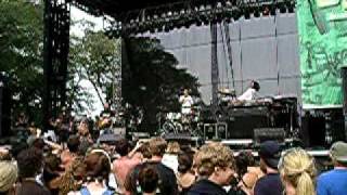 Particle-Lollapalooza 2006-Sun Mar 11 clip