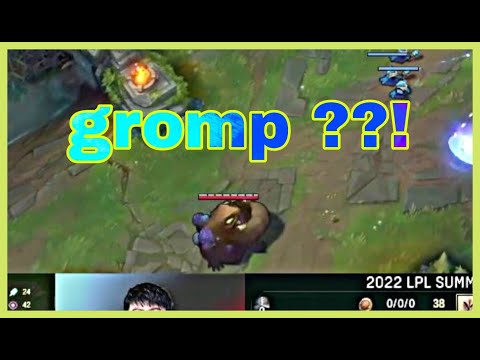 gromp just hanging out casually in mid lane ( chinese pro league )