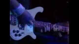 Chris Squire (&quot;Yes&quot;) - Solo bass guitar - A masterpiece.wmv