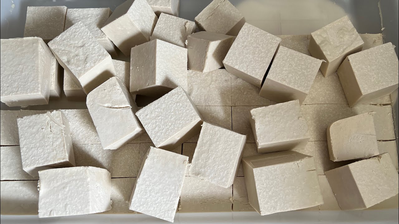 QUER APRENDER A FAZER  ESTE SABÃO? Receita PARA QUEM NUNCA FEZ SABÃO NA VIDA.