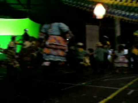 Apresentação Junina de Mille