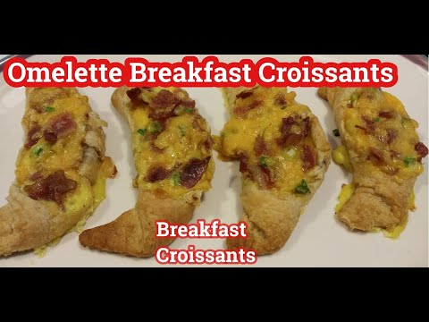 Omelette breakfast croissant