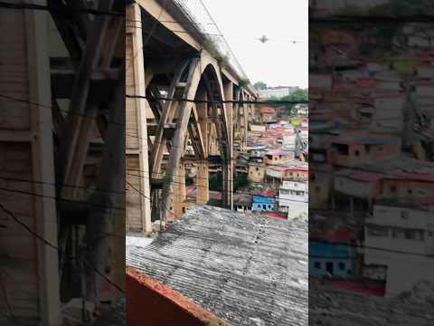 VENEZUELA LA CIUDAD QUE HABITA BAJO UN PUENTE #venezuela#tachira