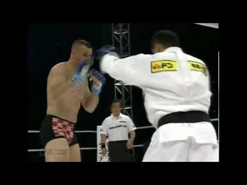 Mirko Cro Cop vs Hidehiko Yoshida