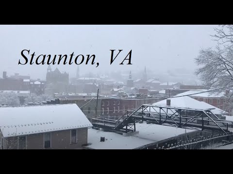 Snowfall in Staunton, VA