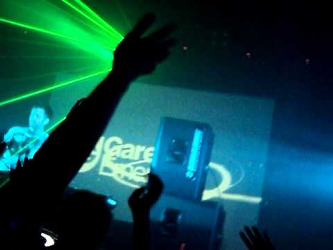 Gareth Emery is playing Steve Angello vs. Faithless @Kosmonavt, St. Petersburg