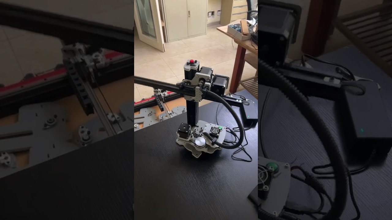 Polar coordinate robotic arm