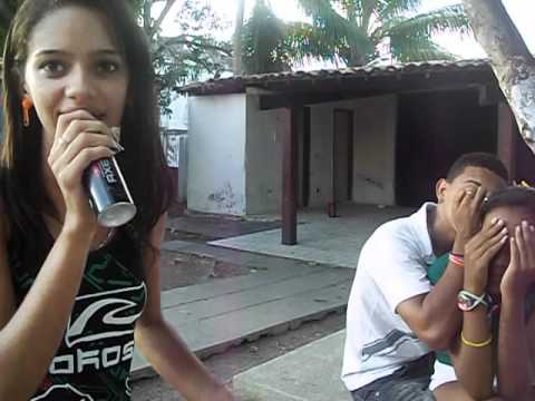 MC KASSY FASENDO ENTREVISTA NO CASARÃO BETH FEST