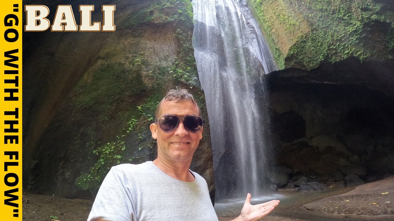 Explore the vibrant green valley in a 15-minute trek, traverse riveting river crossings, and discover natural rock pools perfect for an invigorating dip.