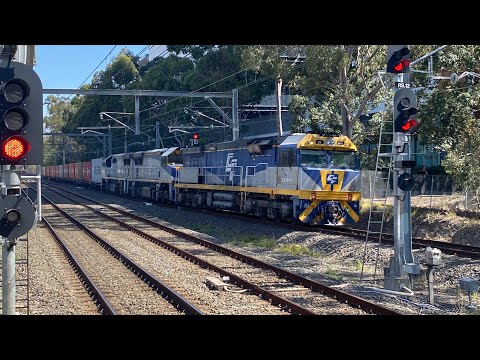 CF4411, VL355 & VL362 passing Rhodes