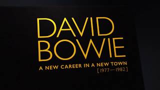 David Bowie - A New Career In A New Town - unboxing video
